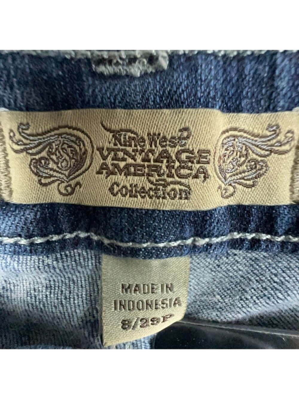 Nine West Vintage America Bootcut Jeans Size 8P Blue Mid Rise Embroidered Pocket - Picture 7 of 15